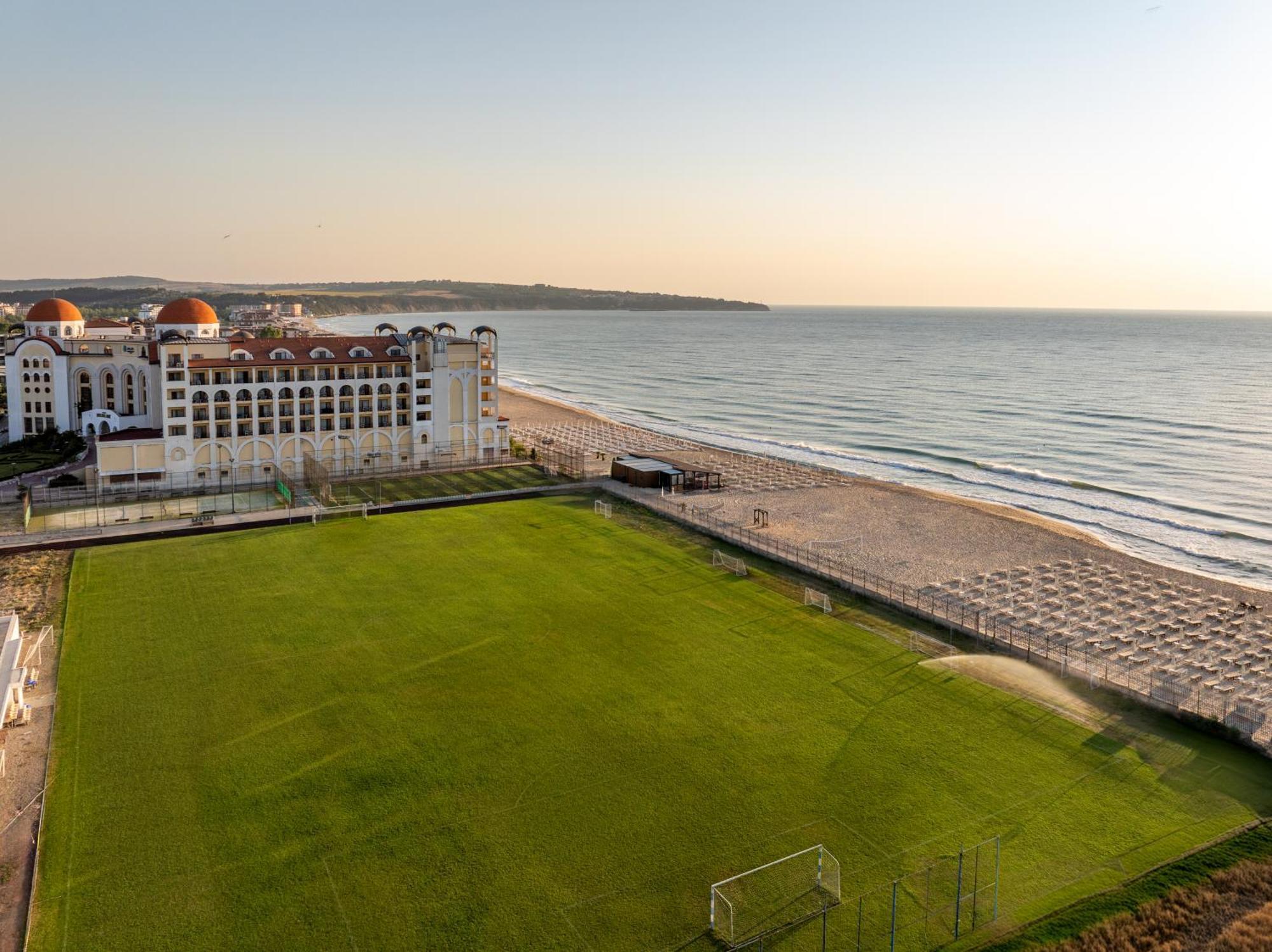 Alua Helios Bay Hotel Obzor Kültér fotó
