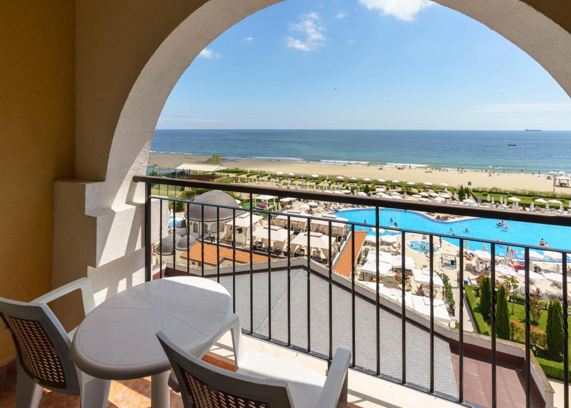 Alua Helios Bay Hotel Obzor Kültér fotó