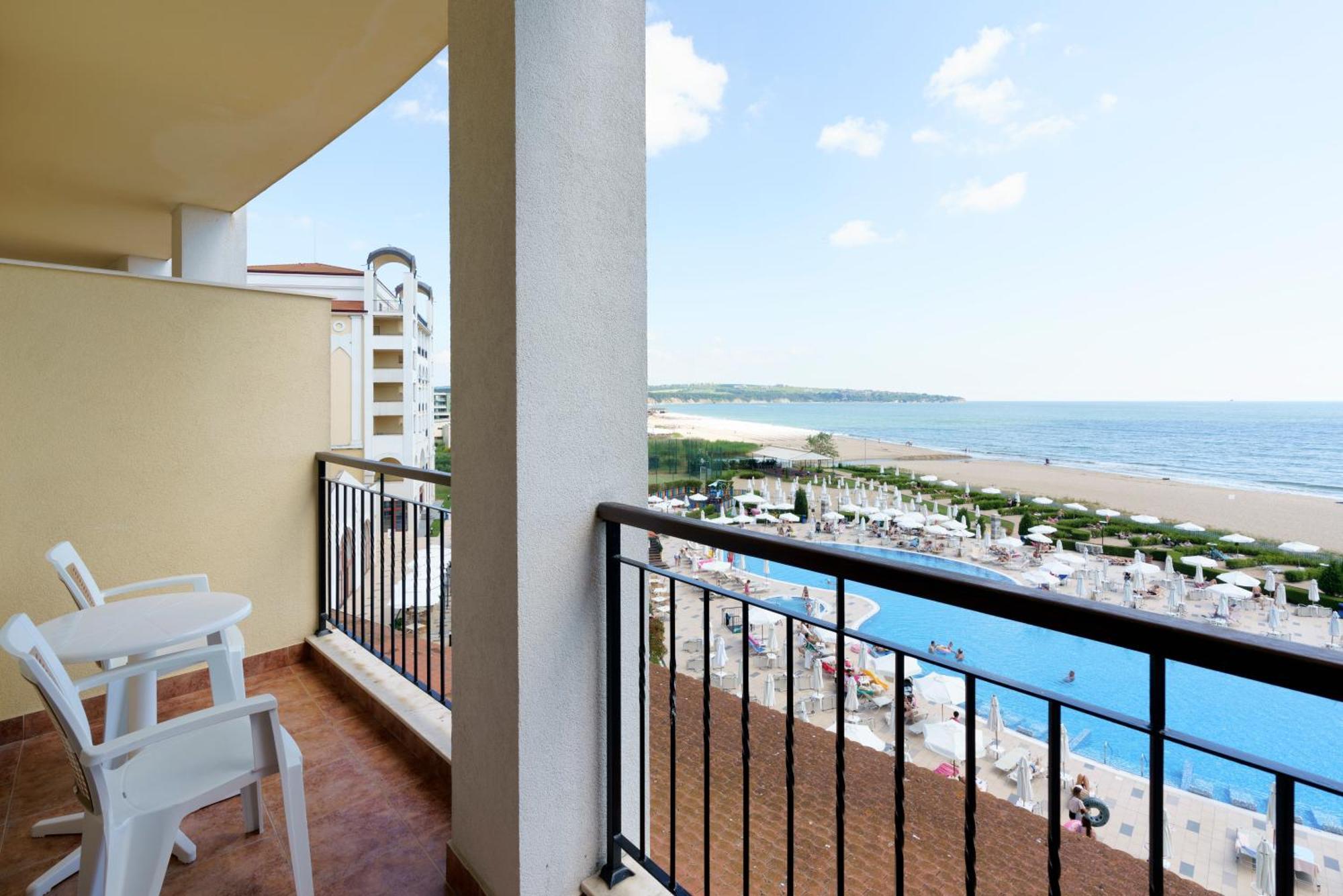 Alua Helios Bay Hotel Obzor Kültér fotó